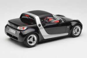Smart Roadster Zwart Bburago 1:18 34099-M1 Metaal — afbeelding 3 van 8