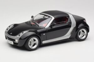 Smart Roadster Zwart Bburago 1:18 34099-M1 Metaal