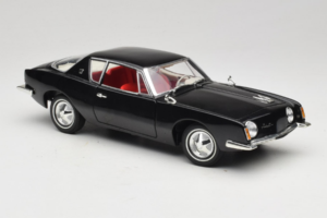 Studebaker Avanti Zwart Signature Models 1:18 STUDEBAKER001 Metaal — afbeelding 6 van 8
