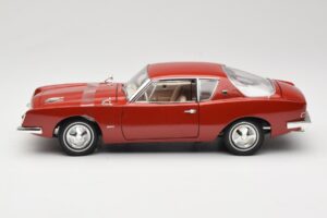 Studebaker Avanti Rood Solido 1:18 421183270 Metaal — afbeelding 4 van 8