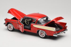 Studebaker Golden Hawk Apache Red Motor City 1:18 80009 Metaal — afbeelding 5 van 8