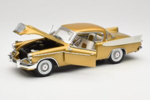 Studebaker Golden Hawk Anson 1:18 30384 Metaal — afbeelding 2 van 8