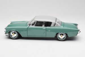 Studebaker Starliner Seafoam Groen & Shasta Wit Maisto 1:18 31651 Metaal — afbeelding 2 van 8