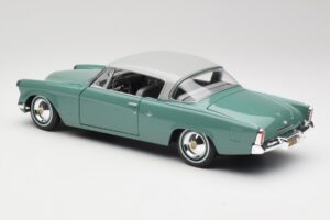 Studebaker Starliner Seafoam Groen & Shasta Wit Maisto 1:18 31651 Metaal — afbeelding 3 van 8