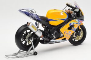 Suzuki GSX-R 1000 Team Alstare Corona Extra T. Corser WSB 2005 Minichamps 1:12 122052211 Metaal — afbeelding 3 van 6