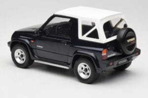 Suzuki Vitara Cabrio JLX Deep Blue Pearl Metallic Otto 1:18 OT492 Hars — afbeelding 5 van 6