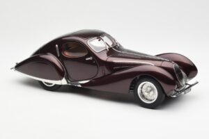 Talbot-Lago T150 C-SS Figoni & Falaschi Teardrop Donker Bordeaux Metallic CMC 1:18 M-179 Metaal — afbeelding 6 van 6