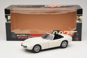 Toyota 2000 GT Cabriolet Wit James Bond Collection AUTOart 1:18 78731 Metaal — afbeelding 8 van 8