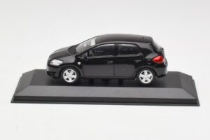 Toyota Auris E150 Zwart Minichamps 1:43 TOYOTA004 Metaal