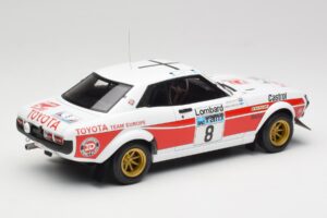 Toyota Celica 2000 GT RA21 #8 H. Mikkola / A. Hertz RAC Rally 1977 IXO 1:18 18RMC189A Metaal — afbeelding 2 van 6