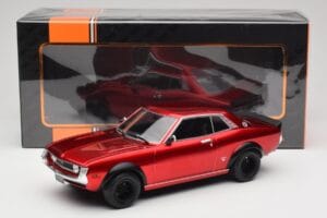 Toyota Celica 2000 GT RA21 Solar Red IXO 1:18 18CMC190 Metaal — afbeelding 6 van 6