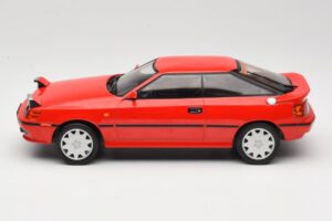 Toyota Celica GT-Four ST165 Rood IXO 1:18 18CMC001 Metaal — afbeelding 3 van 6