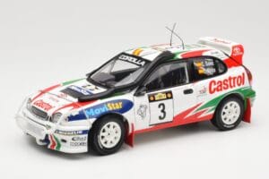 Toyota Corolla WRC #3 C. Sainz / L. Moya Safari Rally 1999 AUTOart 1:18 89982 Metaal