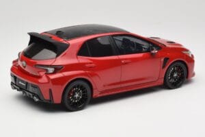 Toyota GR Corolla Circuit Edition E210 Supersonic Red Otto 1:18 OT1072 Hars — afbeelding 2 van 6