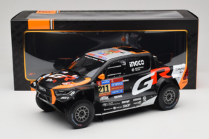 Toyota GR DKR Hilux Evo #211 H. Lategan / B. Cummings Rally Dakar 2025 IXO 1:18 18RMC237 Metaal — afbeelding 6 van 6