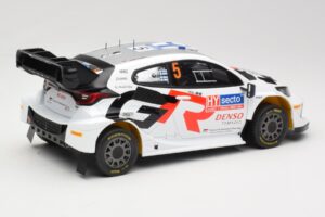 Toyota GR Yaris Rally1 #5 Toyota Gazoo Racing WRT S. Pajari / E. Malkonen Rally Finland 2024 IXO 1:18 18RMC217 Metaal — afbeelding 2 van 6