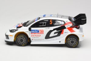 Toyota GR Yaris Rally1 #5 Toyota Gazoo Racing WRT S. Pajari / E. Malkonen Rally Finland 2024 IXO 1:18 18RMC217 Metaal — afbeelding 3 van 6
