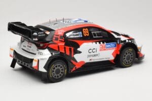 Toyota GR Yaris Rally1 #69 Toyota Gazoo Racing WRT K. Rovanpera / J. Halttunen Rally Finland 2024 IXO 1:18 18RMC218 Metaal — afbeelding 2 van 6