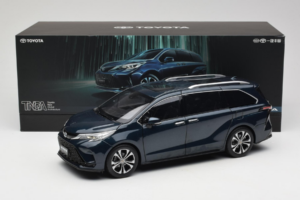 Toyota Granvia Donkerblauw OEM 1:18 FCL22GR803 Metaal — afbeelding 8 van 8