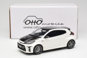 Toyota GRMN Yaris Rally Package Wit Otto 1:18 OT1071 Hars — afbeelding 6 van 6