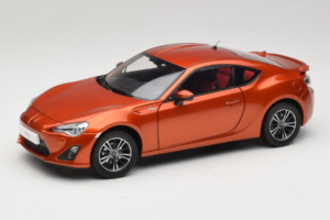 Toyota GT86 Rood Century Dragon 1:18 CD01 Metaal