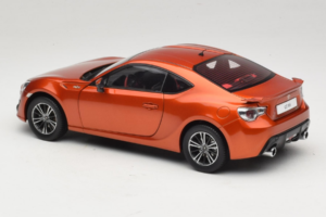 Toyota GT86 Rood Century Dragon 1:18 CD01 Metaal — afbeelding 7 van 8
