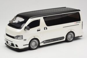 Toyota Hiace Super GL Pearl White Otto 1:18 OT1136 Hars