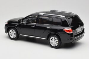 Toyota Highlander XU40 Zwart Paudi Model 1:18 2043612-B1 Metaal — afbeelding 7 van 8
