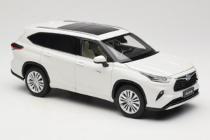 Toyota Highlander XU70 Wit OEM 1:18 26071-2011 Metaal — afbeelding 6 van 8