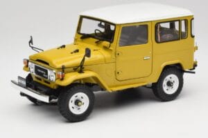 Toyota Land Cruiser FJ40 Mosterd Geel Kyosho 1:18 08971Y Metaal