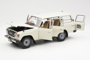 Toyota Land Cruiser J60 Wit Kyosho 1:18 08956W Metaal — afbeelding 2 van 8