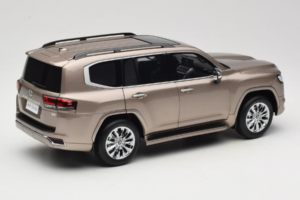 Toyota Land Cruiser LC300 ZX Goud LCD 1:18 LCD18013-ZX-GO Metaal — afbeelding 3 van 8