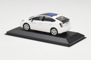 Toyota Prius XW30 Super Wit Minichamps 1:43 PRIUS001 Metaal — afbeelding 3 van 4