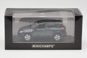 Toyota RAV4 XA20 Groen Minichamps 1:43 TOYOTA008 Metaal — afbeelding 4 van 4
