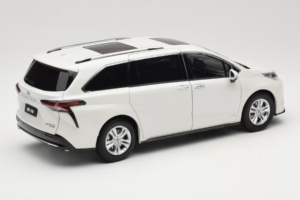 Toyota Sienna XL30 Wit OEM 1:18 TOYOTA013 Metaal — afbeelding 3 van 8