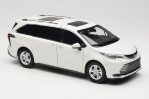 Toyota Sienna XL30 Wit OEM 1:18 TOYOTA013 Metaal — afbeelding 6 van 8