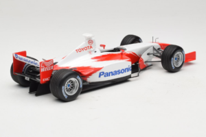 Toyota TF102 Panasonic F1 Showcar 2002 Minichamps 1:18 100020174 Metaal — afbeelding 2 van 6