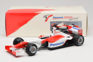 Toyota TF102 Panasonic F1 Showcar 2002 Minichamps 1:18 100020174 Metaal — afbeelding 6 van 6