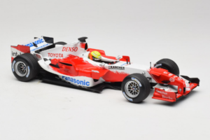 Toyota TF105 #17 R. Schumacher Panasonic Toyota Racing 2005 Minichamps 1:18 100050017 Metaal — afbeelding 4 van 7
