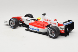 Toyota TF105 #17 R. Schumacher Panasonic Toyota Racing Showcar 2005 Minichamps 1:18 100050087 Metaal — afbeelding 5 van 7