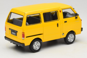 Toyota TJ110 Tianjin Huali Geel OEM 1:18 TOYOTA014 Metaal — afbeelding 3 van 8