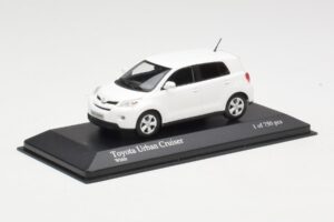Toyota Urban Cruiser Wit Minichamps 1:43 400166960 Metaal — afbeelding 3 van 3