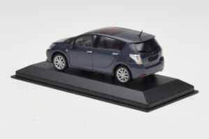Toyota Verso Grey Metallic Minichamps 1:43 TOYOTA011 Metaal — afbeelding 3 van 4