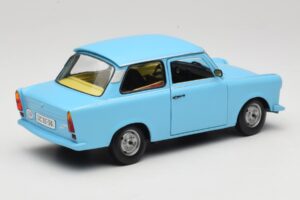 Trabant 601 Blauw Sun Star 1:18 4290 Metaal — afbeelding 3 van 8