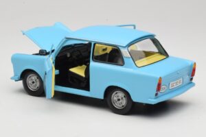 Trabant 601 Blauw Sun Star 1:18 4290 Metaal — afbeelding 5 van 8