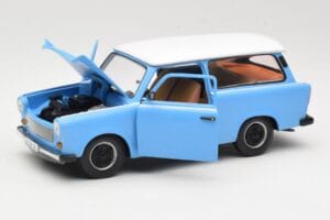 Trabant 601 Stationwagen Blauw Sun Star 1:18 4272 Metaal — afbeelding 2 van 8