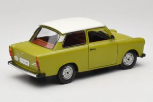 Trabant 601 Groen Sun Star 1:18 4289 Metaal — afbeelding 3 van 8