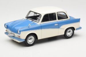 Trabant P50 Lichtblauw Crème BoS Models 1:18 BOS035 Hars