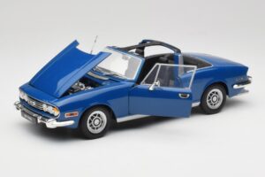 Triumph Stag Mk1 Sapphire Blue Revell 1:18 8815 Metaal — afbeelding 2 van 8