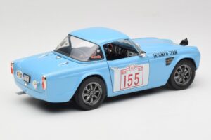Triumph TR4 Rally Car Revell 1:18 8773 Metaal — afbeelding 3 van 8